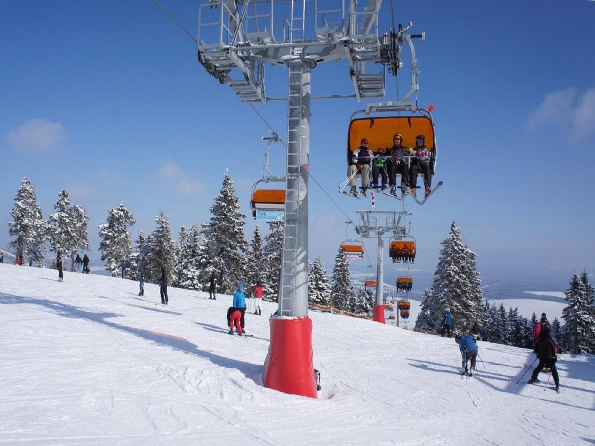 Snug Apartment In Jachymov Near Ski Area Dış mekan fotoğraf